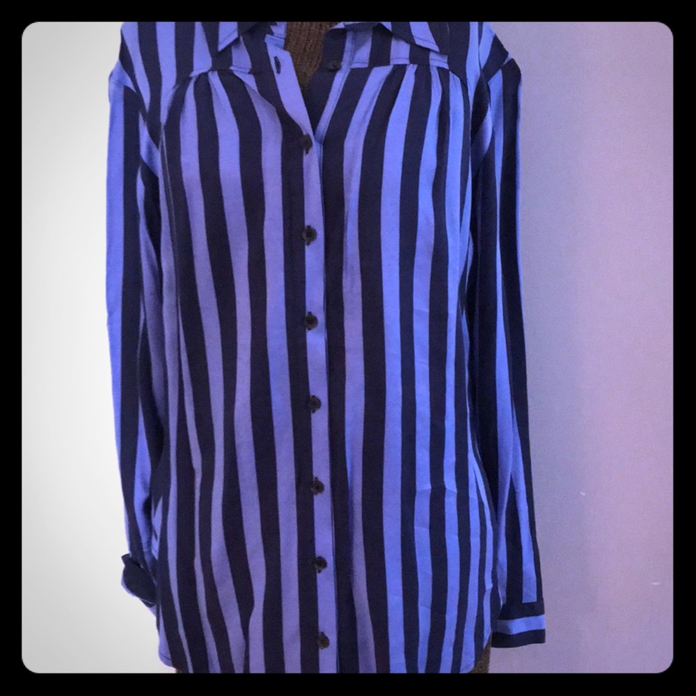 Blue blouse